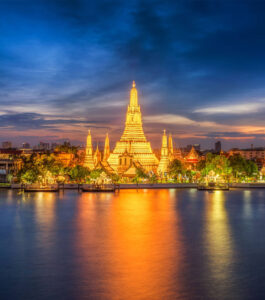 https://greeksalad.eu/wp-content/uploads/2021/02/1177404879-sunset-city-skyline-at-Wat-Arun-temple-and-Chao-Phraya-River-Bangkok-265x300.jpg